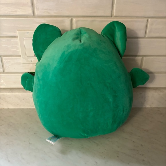 Ricardo the Peppermint Bat Squishmallow - Picture 2 of 3